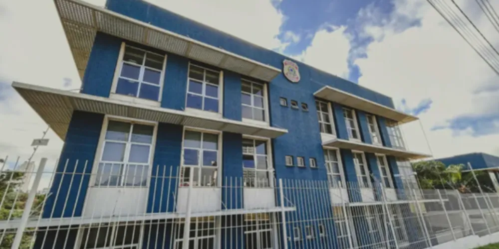 Golpistas foram presos e encaminhados para a Polícia Federal