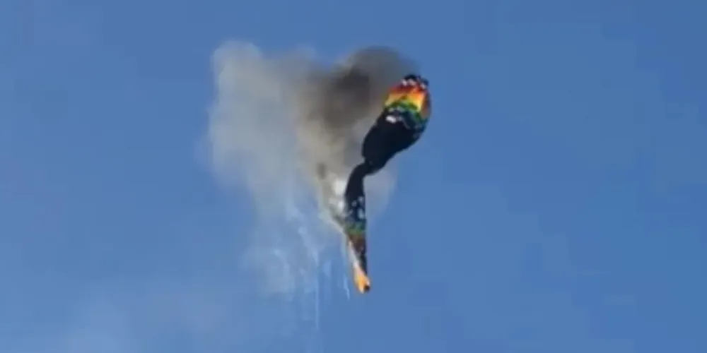 De acordo com o piloto, um dos sobreviventes, a chama iniciou-se de um equipamento maçarico auxiliar que estava dentro do cesto e serve para iniciar a chama do balão principal