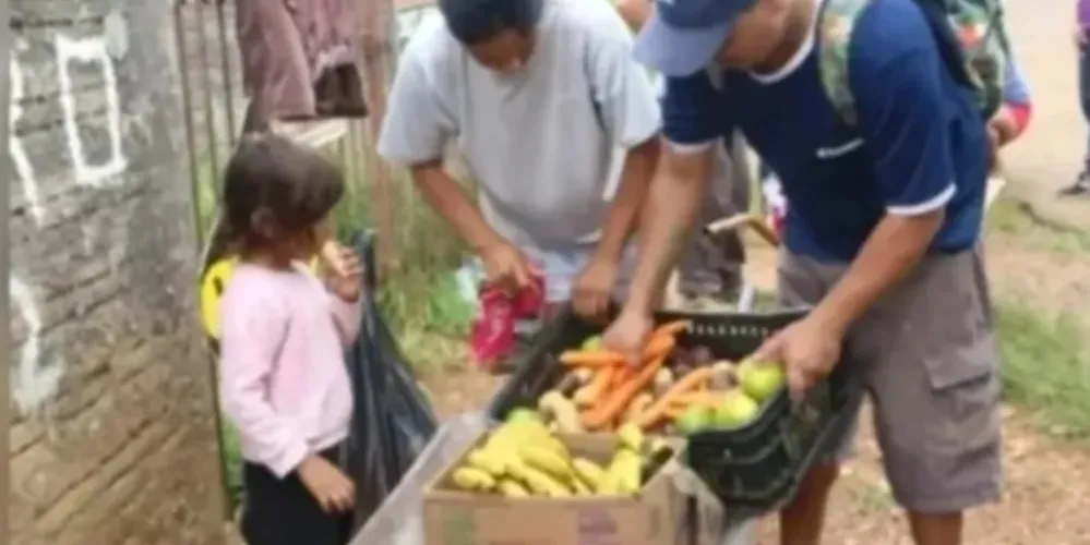 População pode trocar recicláveis por frutas e verduras no Feira Verde