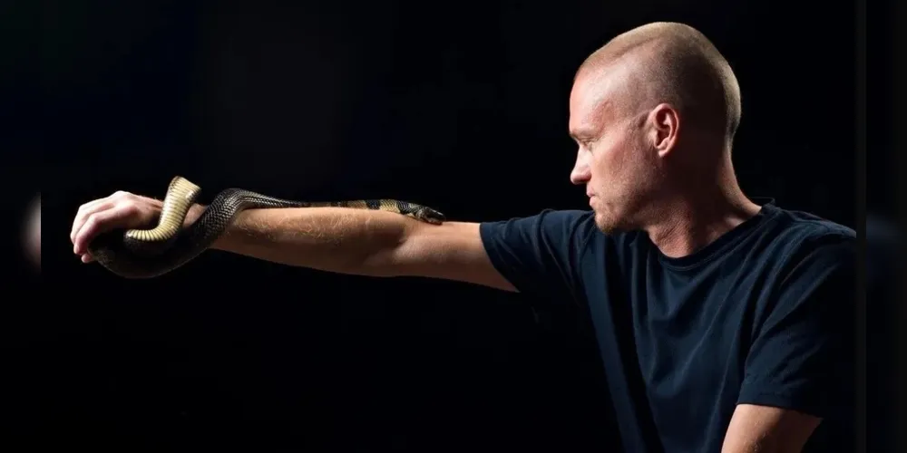 Tim Friede, homem que se injetou com veneno de cobra por 18 anos