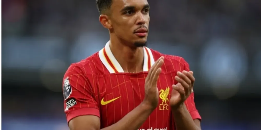 O contrato do jogador de 26 anos com os Reds se encerra no dia 30 de junho