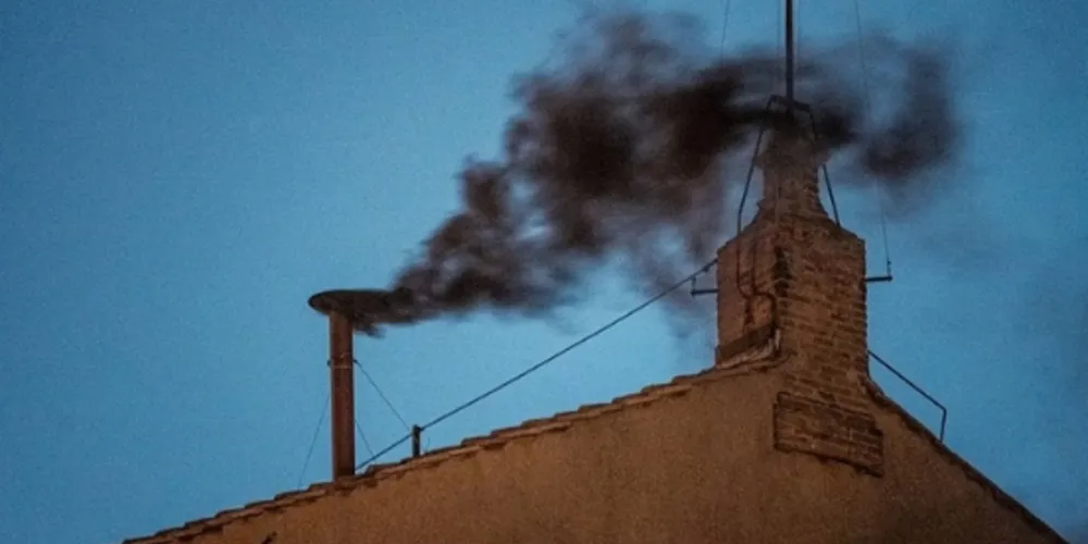 As votações seguem ao longo do dia