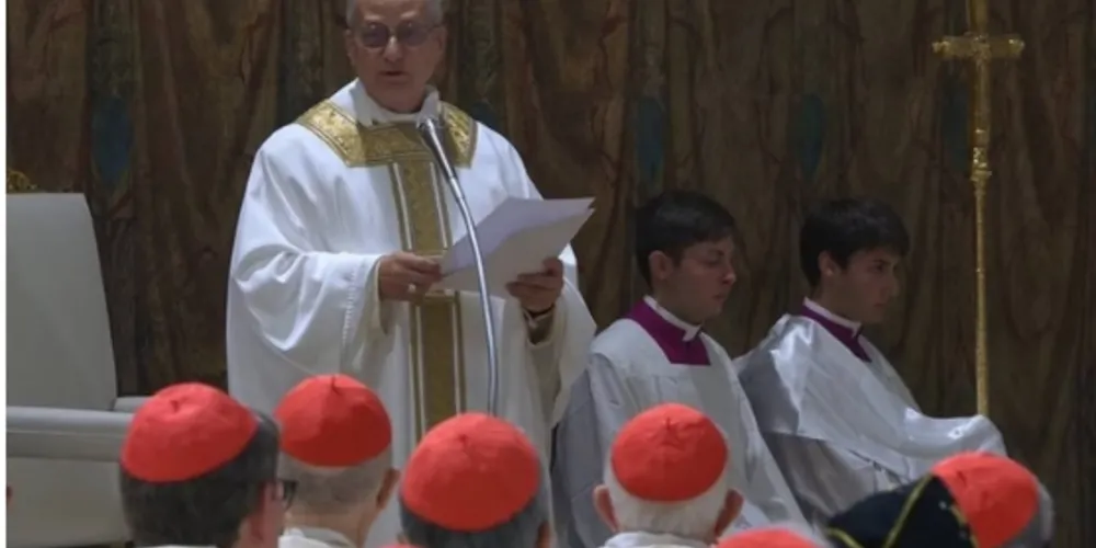 A escolha do novo pontífice foi anunciada nessa quinta-feira (8)