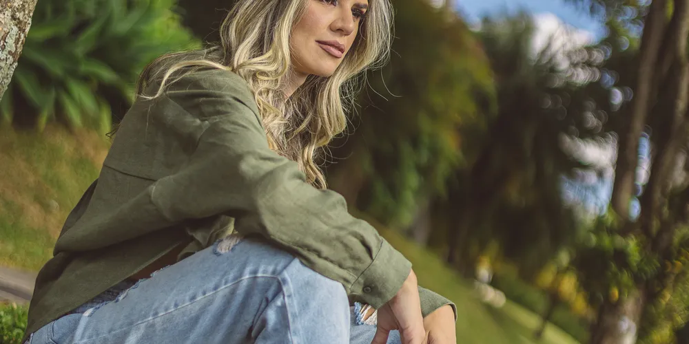 A competente profissional da Odontologia, Caroline Miranda, receberá calorosas homenagens pela passagem de seu aniversário na próxima quarta-feira (30). Conhecida carinhosamente como Carol pelos íntimos, ela se destaca pelo cuidado e constante aprimoramento como odontopediatra, sempre dedicada ao bem-estar de seus pequenos pacientes. Da Coluna RC, os mais sinceros votos de felicidades e sucesso para Caroline em todos os seus empreendimentos.