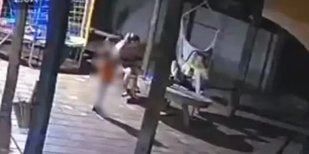 Mulher foi atingida no braço e no tórax