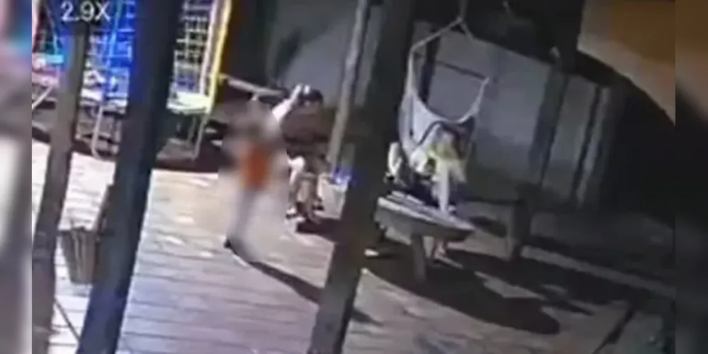 Mulher foi atingida no braço e no tórax