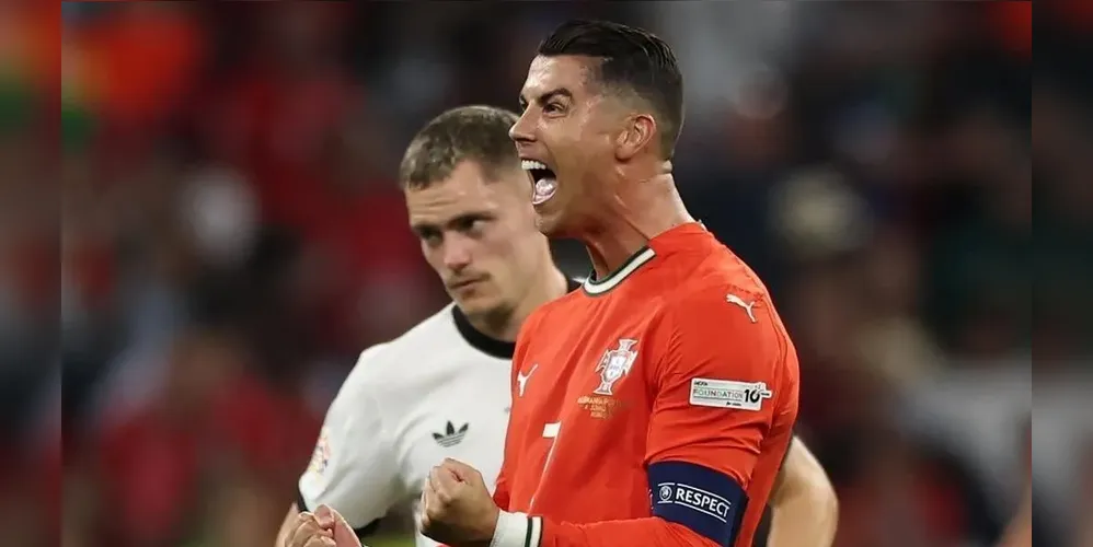 Cristiano Ronaldo comemorando a vitória em cima da Alemanha