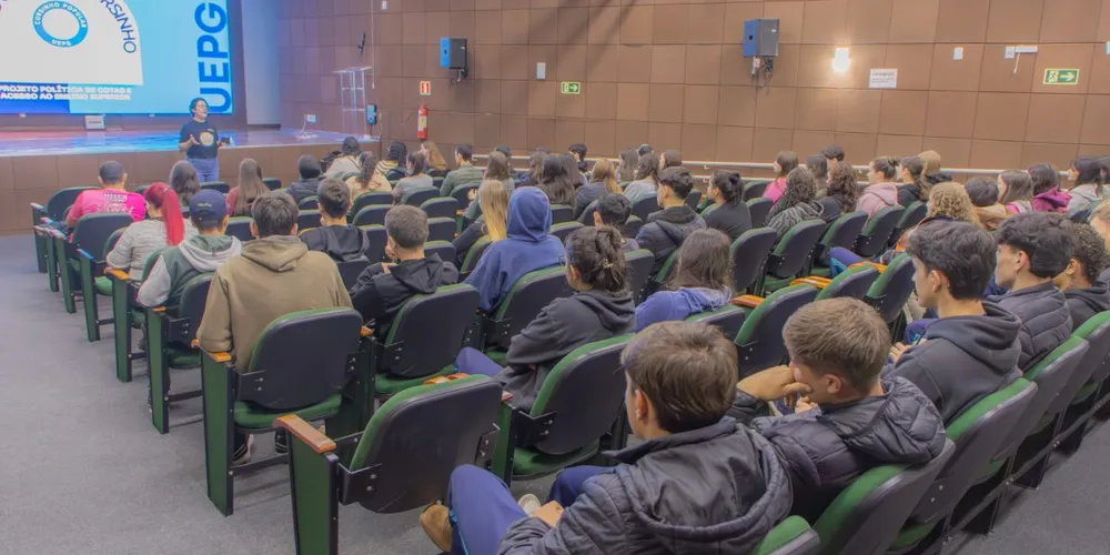 A aula inaugural reuniu discentes dos terceiros anos