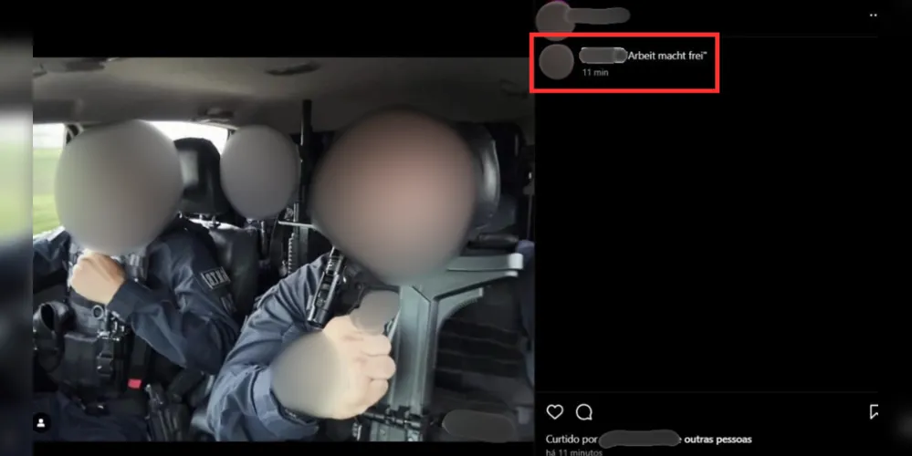 Denunciado aparece fardado e armado em uma das fotos