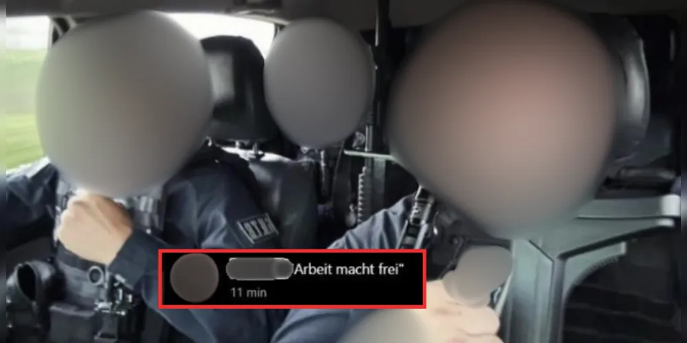 Denunciado aparece fardado e armado em uma das fotos