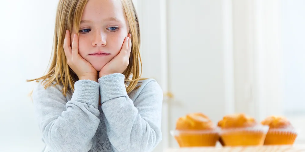 Tanto adultos quanto crianças celíacas podem desenvolver distúrbios como anorexia e compulsão alimentar