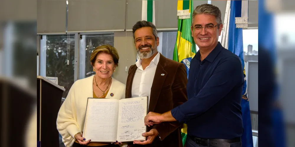 Formalização da transmissão temporária do cargo ocorreu nesta sexta-feira (6)