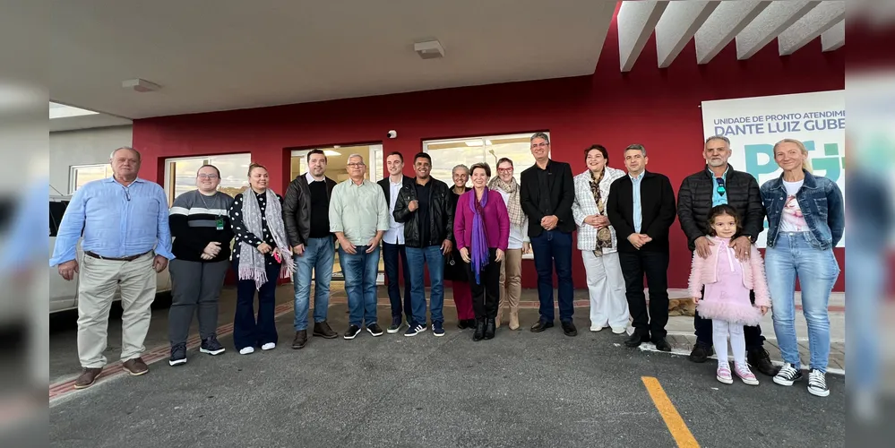 Elizabeth Schmidt e vereadores realizaram uma visita na UPA Uvaranas, nesta segunda-feira (2)