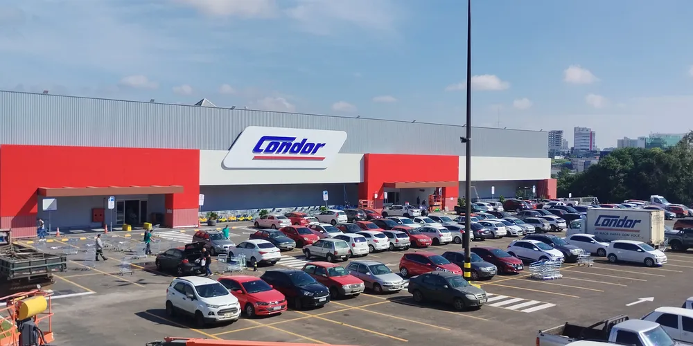 Loja fica na Avenida João Manoel dos Santos Ribas, 555