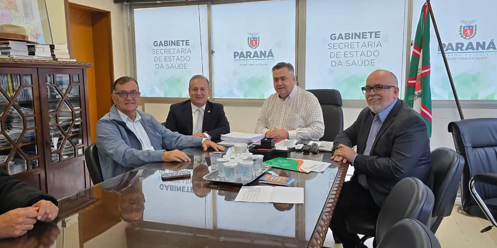 Rildo Leonardi, Beto Preto e Moacyr Fadel reunidos em Curitiba