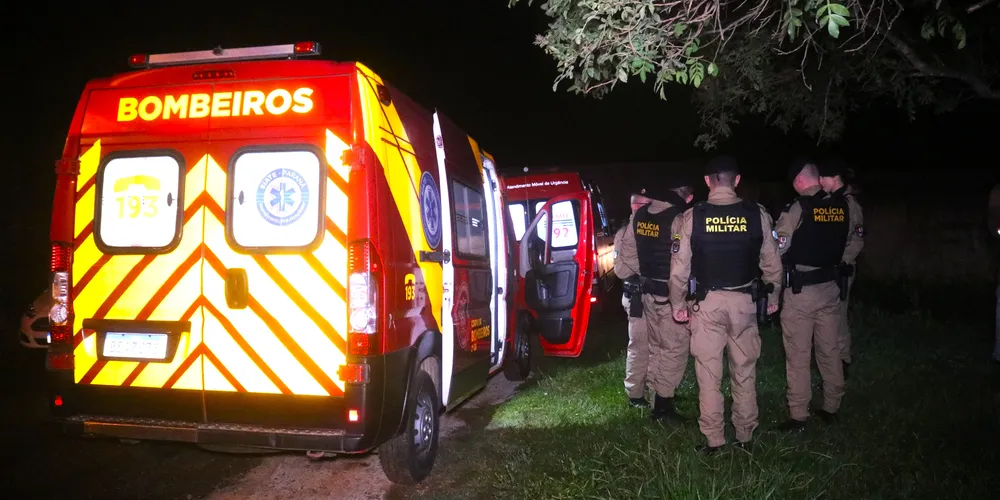 Agentes da Polícia Militar do Paraná estiveram no local da ocorrência