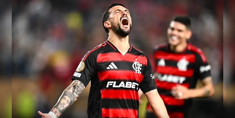 Arrascaeta fez o primeiro gol e foi eleito o melhor jogador da partida