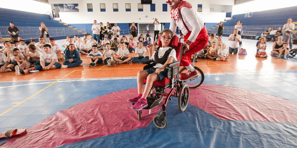 A apresentação passará por 15 municípios paranaenses