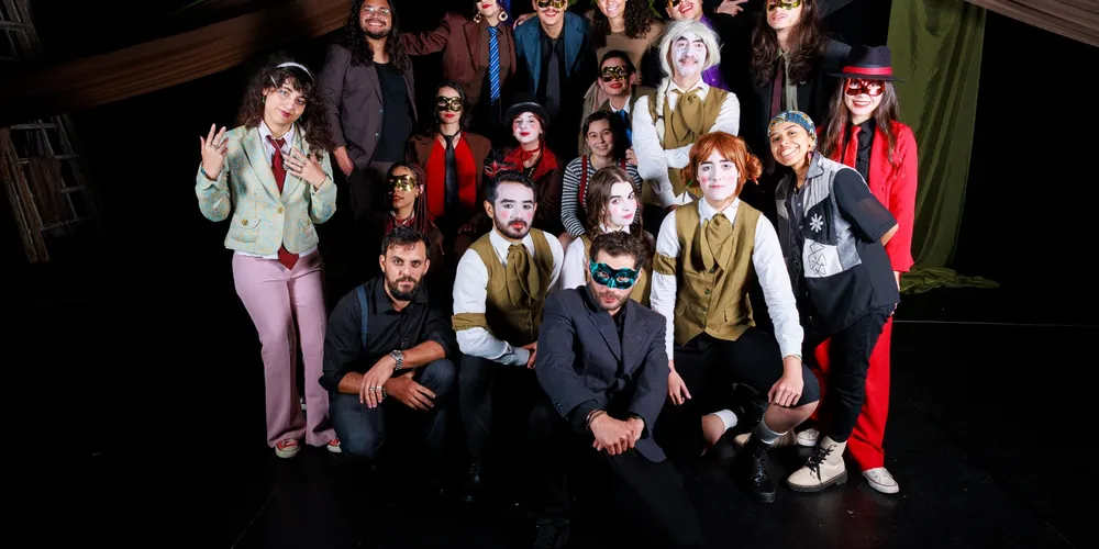 A peça foi encenada pela primeira vez em 2024 durante o FENATA