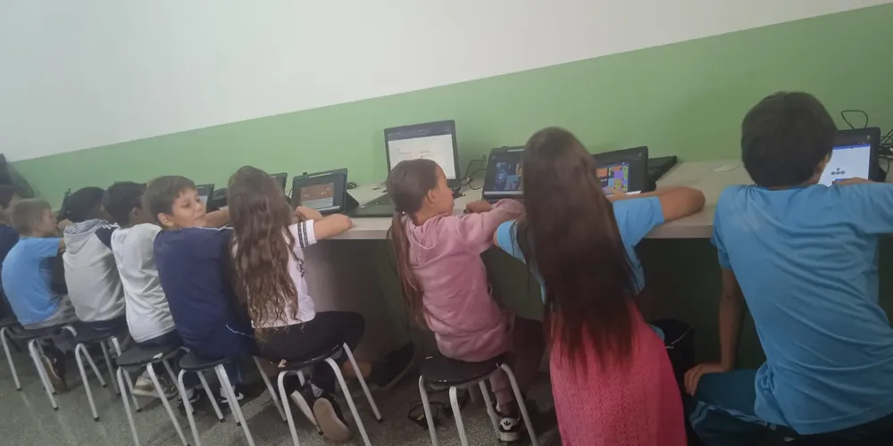 Ações vêm movimentando e contribuindo com ensino em sala