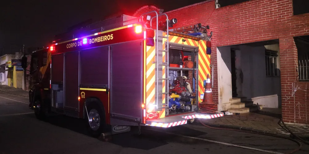 Militares controlaram o fogo