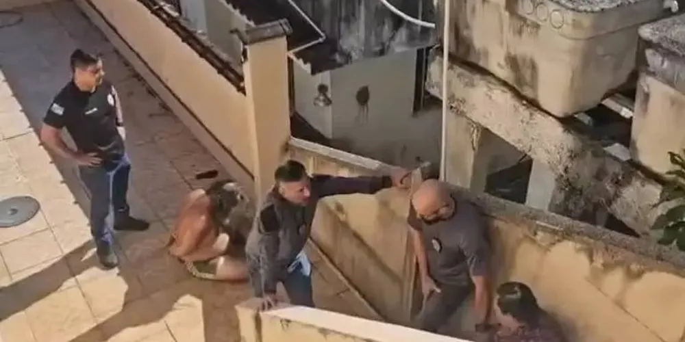 Momento que os irmãos foram presos