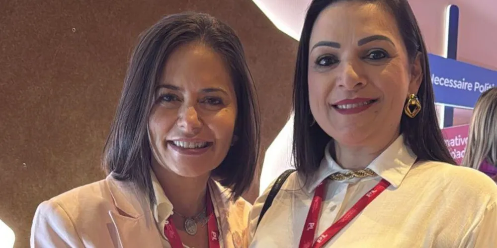 Carlise Kwiatkowski e Elisangela Pedroso estiveram reunidas