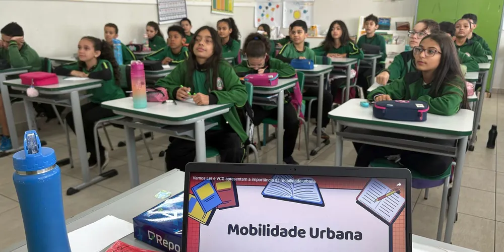 Educandos puderam ter contato com material dinâmico e com várias informações