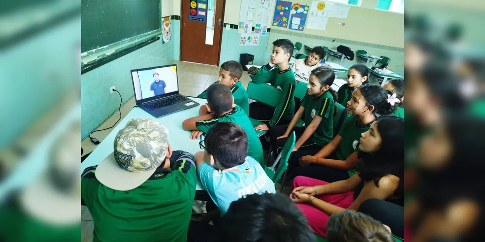 Primeira videoaula da parceria proporcionou amplas ações da classe