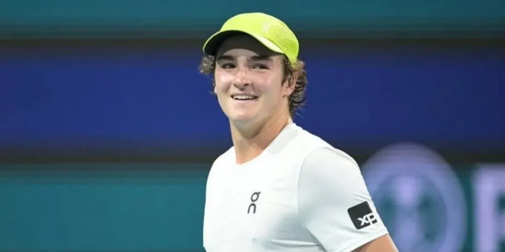 João Fonseca enfrenta Fabian Marozsan