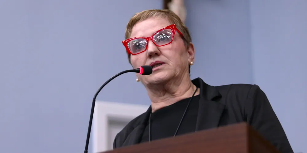 Presidente da FMS, Liliam Brandalise, usou a Tribuna Livre da Câmara Municipal