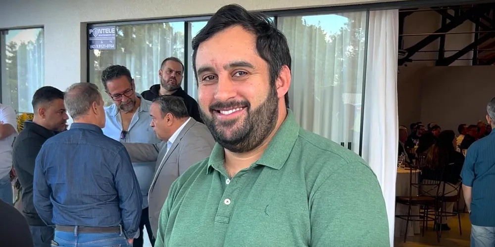 Lucas Machado é o prefeito do município de Reserva