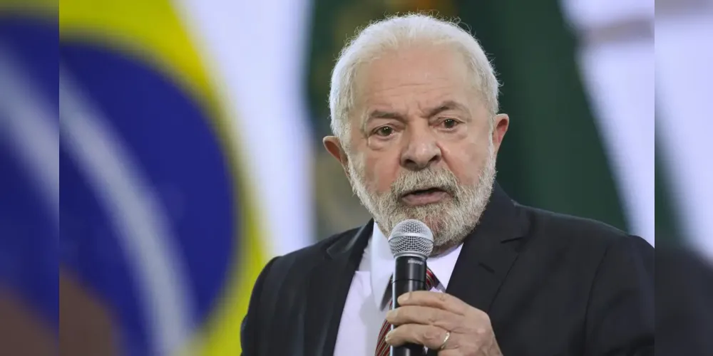 Lula está reunido com ministros e líderes nesta sexta (16)