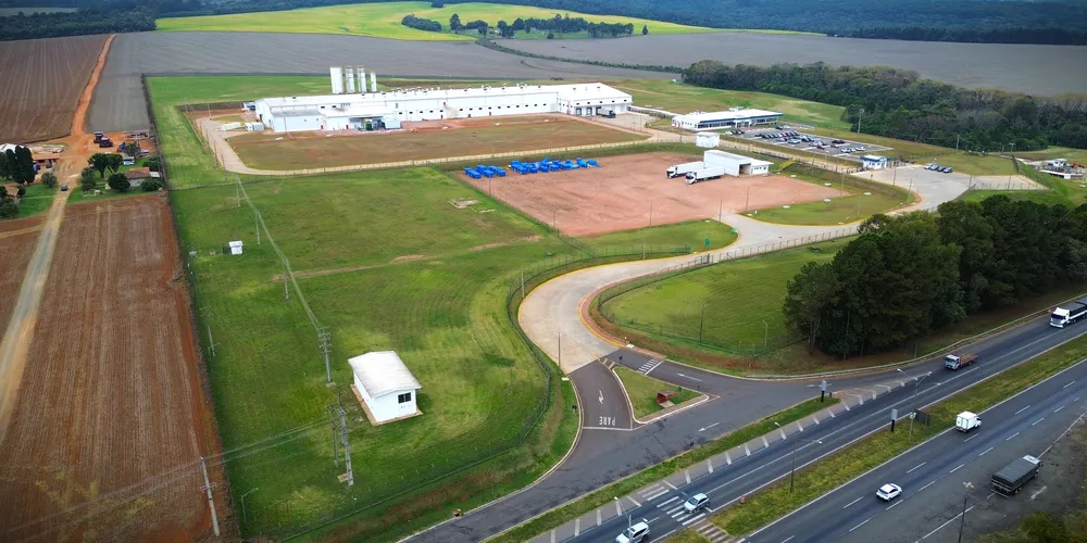 Construção da fábrica gerou cerca de 600 empregos diretos e indiretos