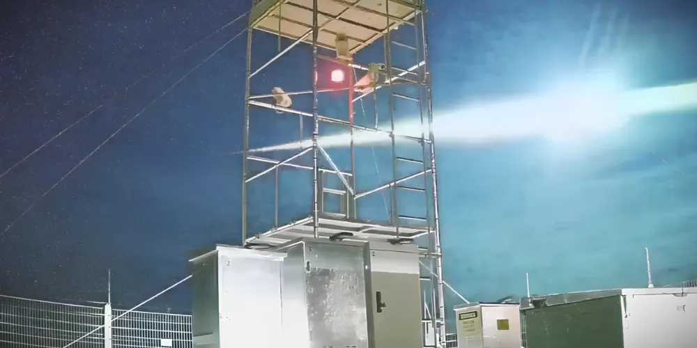 Meteoro Superbólido foi visto por volta das 19h, dessa quarta-feira (23)