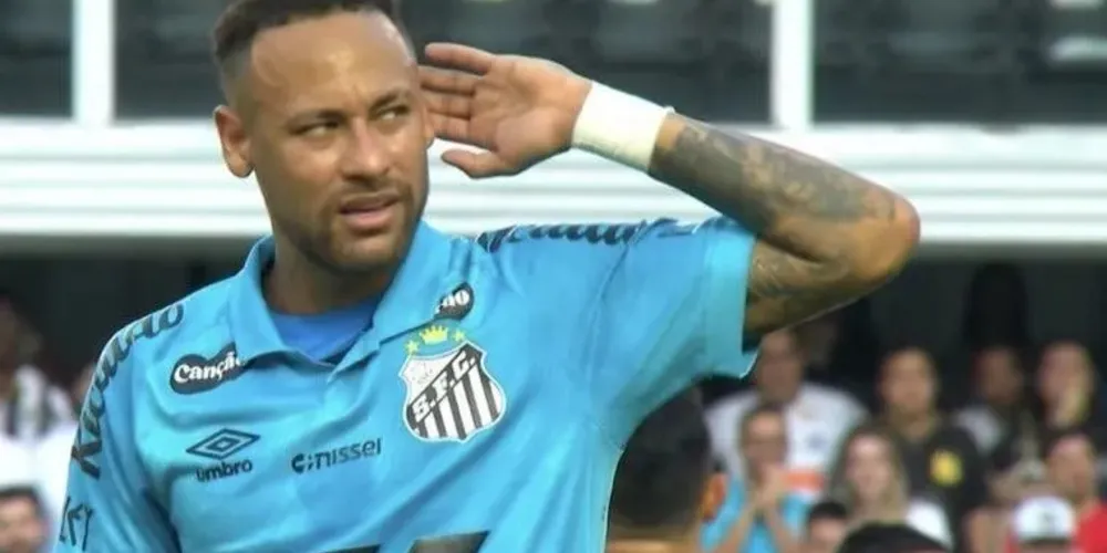 Neymar provocou a torcida do Botafogo antes de ser expulso