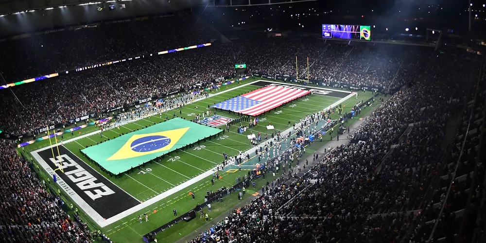 Registro da partida entre Packers e Eagles na Neo Química Arena