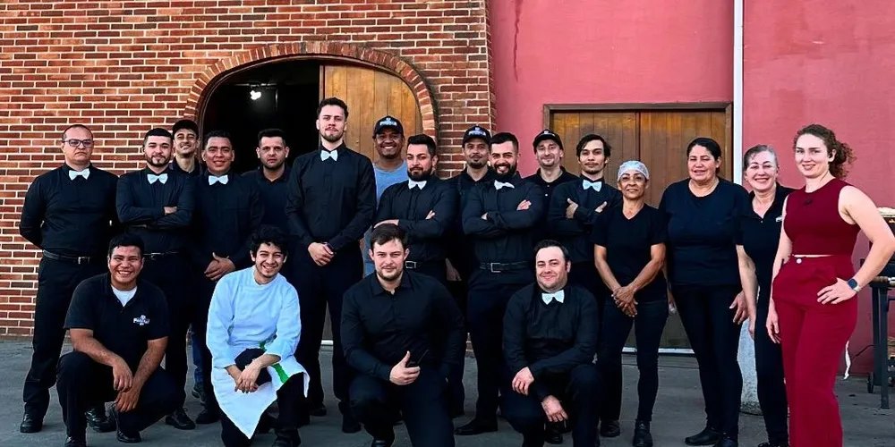 Restaurante fica na XV de Setembro, em Uvaranas