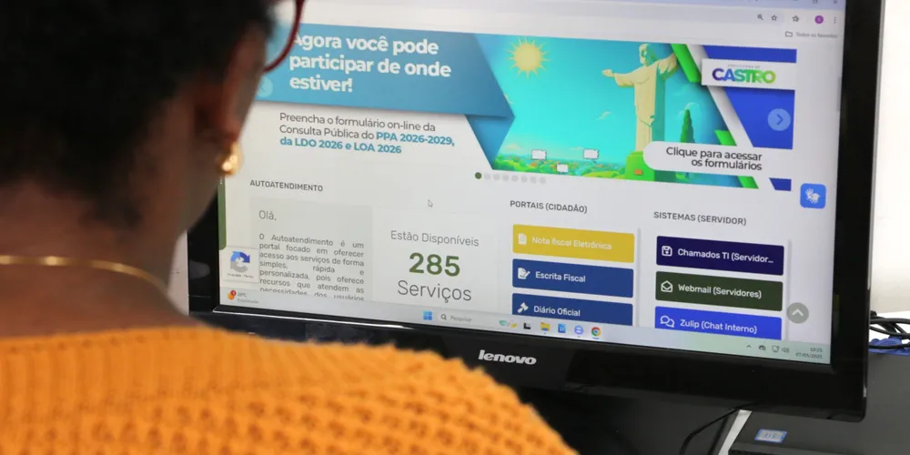 No formulário, é possível avaliar a Gestão entre 2021 e 2024, atribuindo notas em cada área de atuação