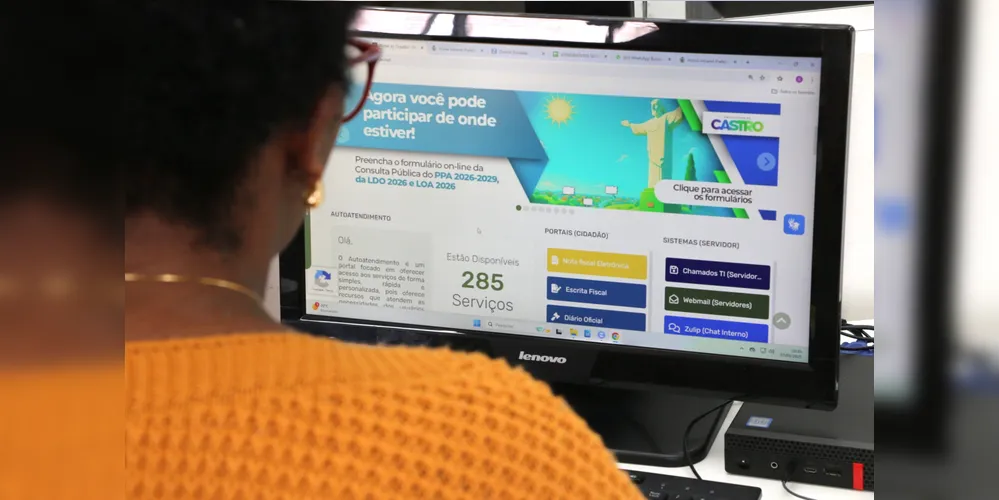 No formulário, é possível avaliar a Gestão entre 2021 e 2024, atribuindo notas em cada área de atuação