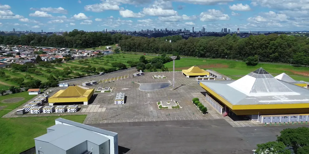 Centro de Eventos, no bairro Contorno