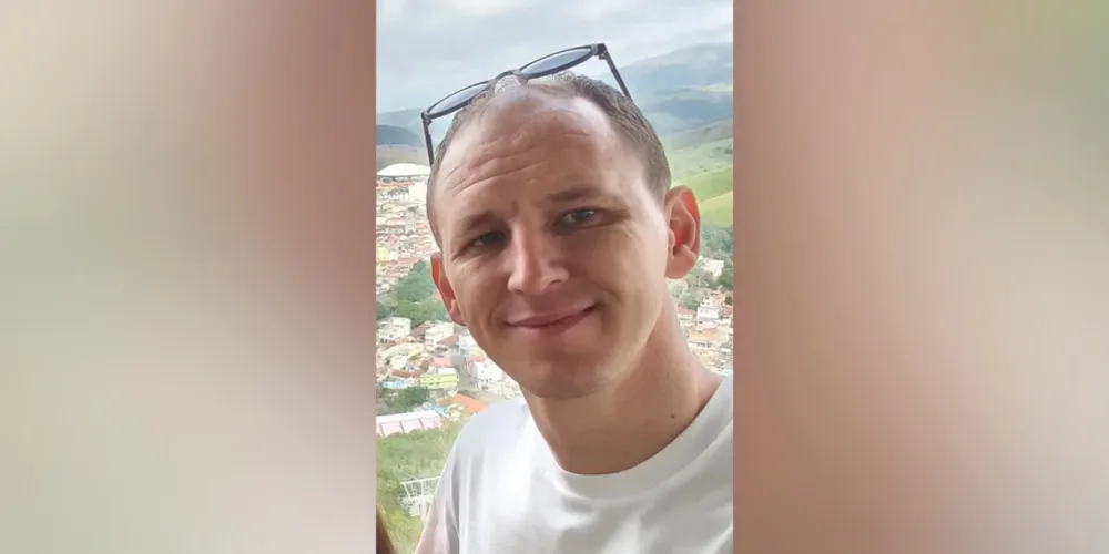 Adriano Dorst, de 33 anos, faleceu nessa terça-feira (10)