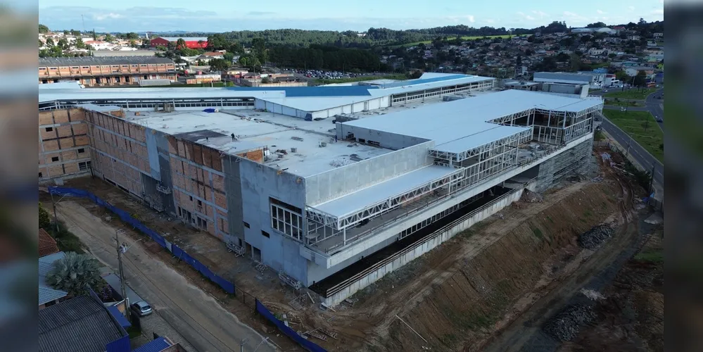 Com inauguração prevista para outubro, o Plaza Campos Gerais está com a construção avançada