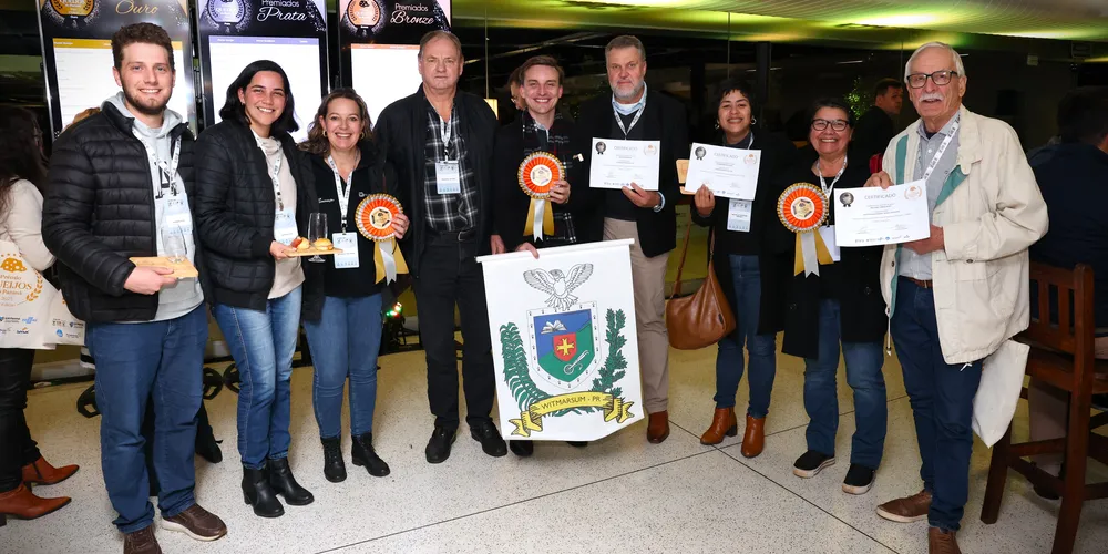 Prêmios foram entregues na última semana aos representantes da Cooperativa