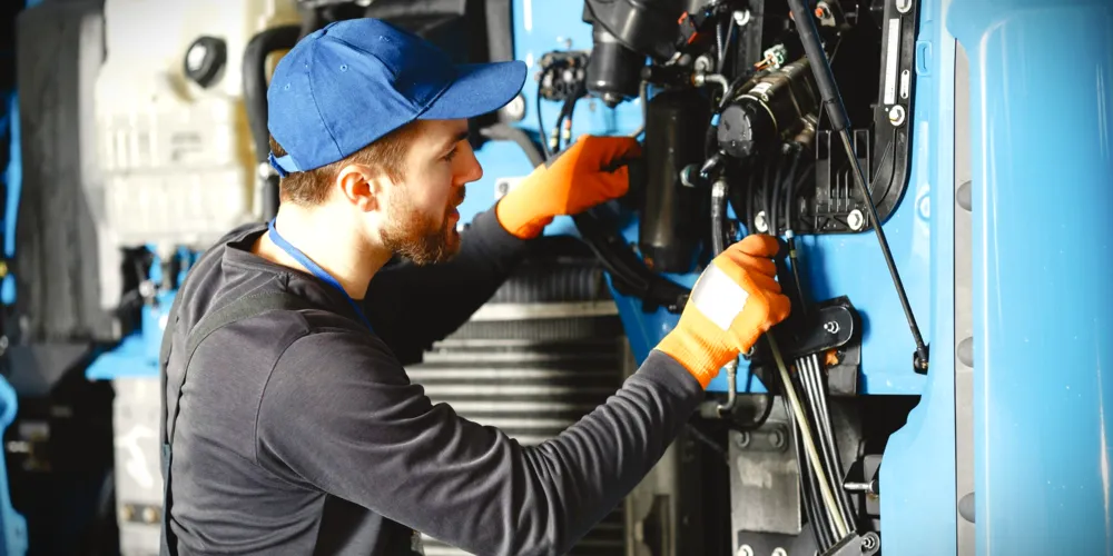 Técnico em eletromecânica é uma das vagas de emprego disponíveis