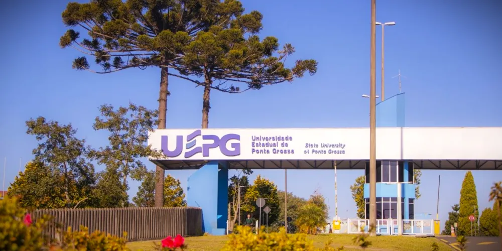 Instituição afirma que estudantes recebem acompanhamento desde abril