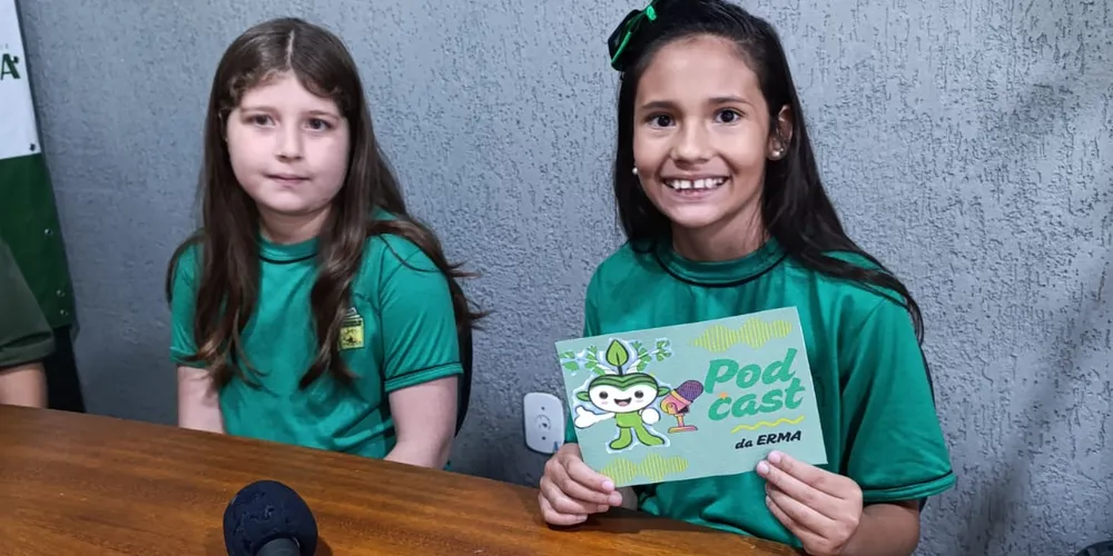 Os alunos prepararam as perguntas, roteiro e realizaram a entrevista com a convidada