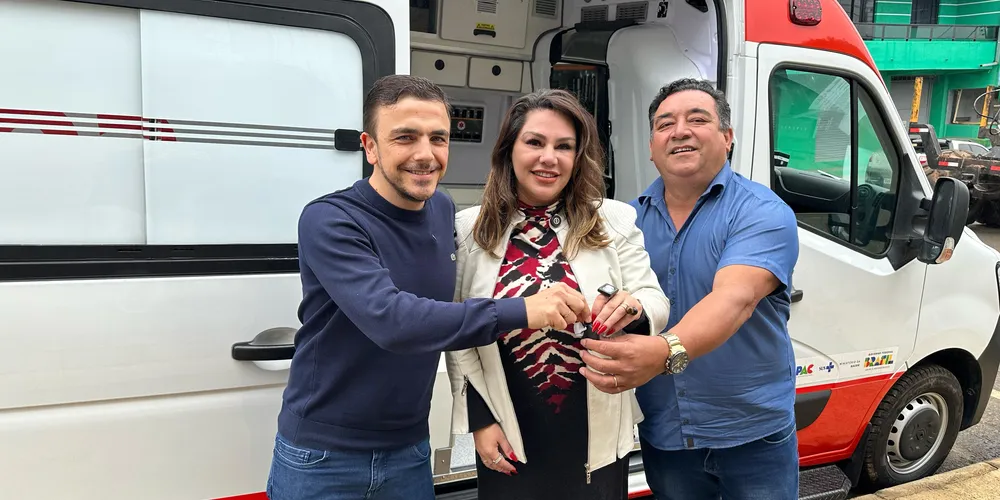 Aliel Machado, Dayane Sovinski e Davi Antunes estiveram reunidos