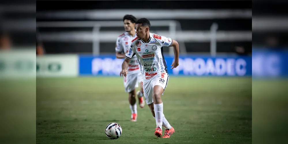 Marcos Paulo, atleta do Operário