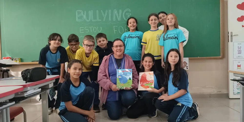 Os alunos desenvolveram inúmeras atividades abordando o tema, como rodas de conversa, debates, produções de texto e leituras guiadas
